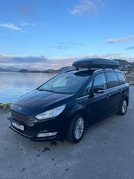 Ford Galaxy 2016 photo 4
