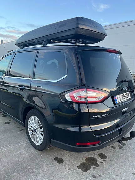 Ford Galaxy 2016 photo 2