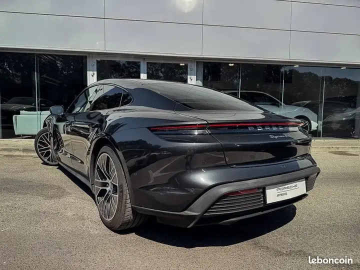 Porsche Taycan 2020 photo 3