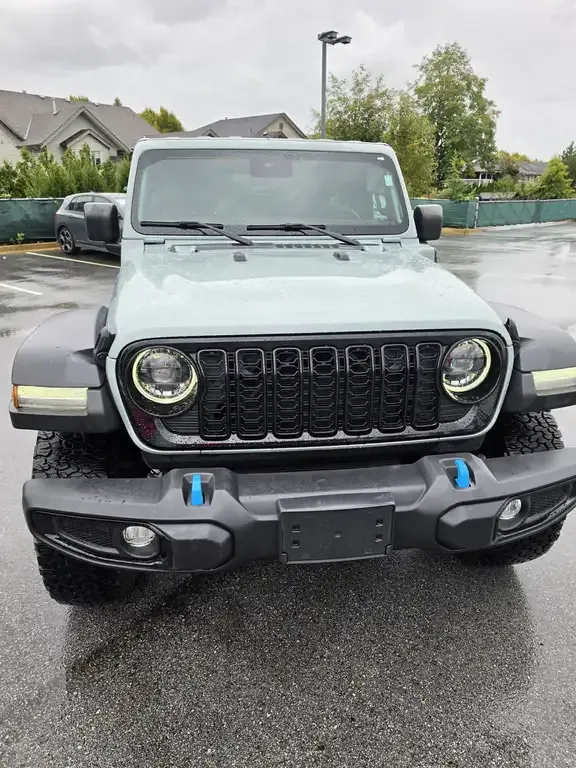Jeep Wrangler 2024 photo 3