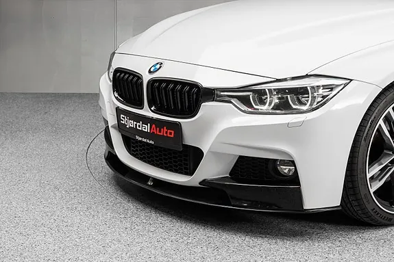 BMW 330E 2018 photo 3