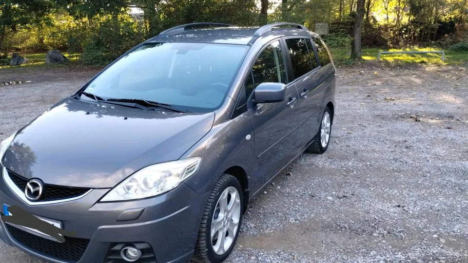 Mazda 5