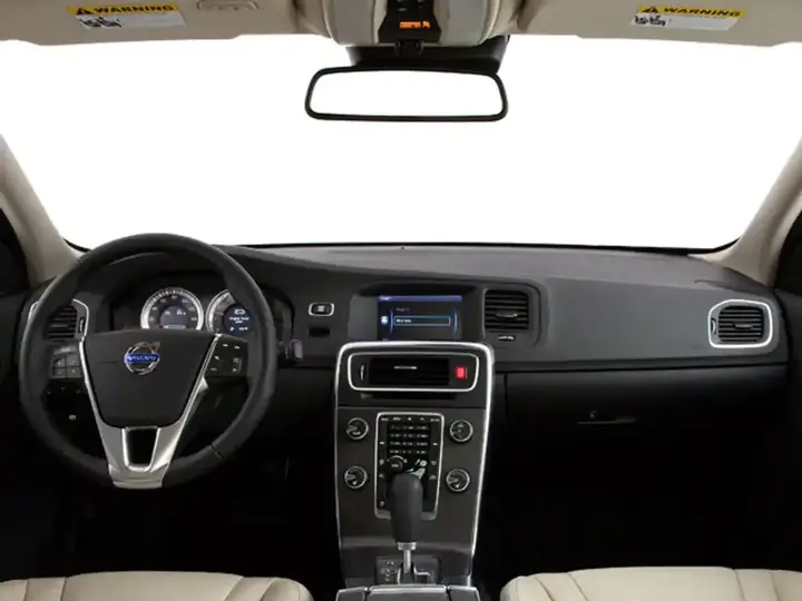 Volvo S60 2011 photo 5