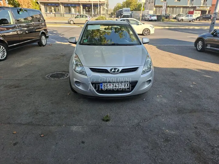 Hyundai I20