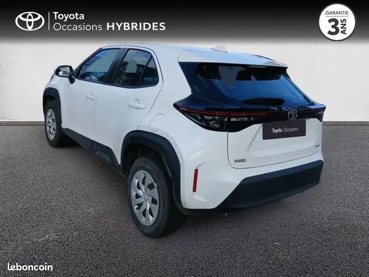 Toyota Yaris Cross 2024 photo 2
