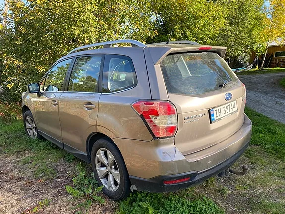 Subaru Forester 2013 photo 4