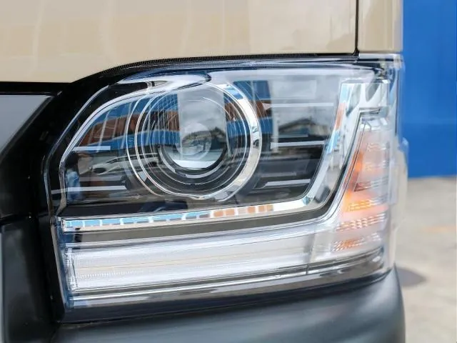 Toyota Hiace Van 2026 photo 5