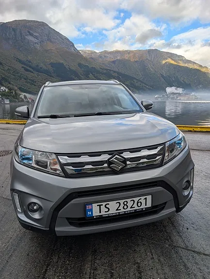 Suzuki Vitara 2015 photo 2