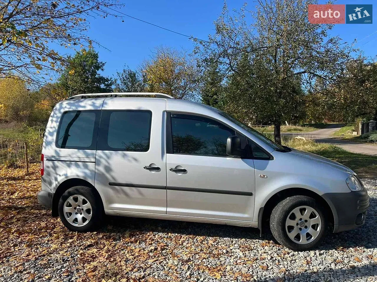 Volkswagen Caddy 2009 photo 2