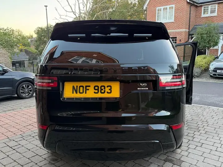 Land Rover Discovery 2018 photo 3