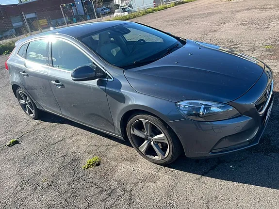Volvo V40 2013 photo 3