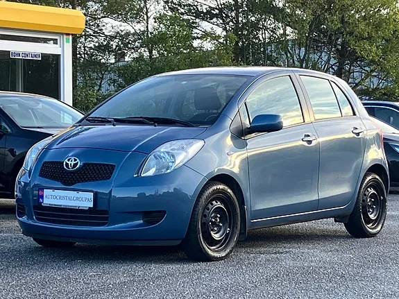 Toyota Yaris 2007 photo 2