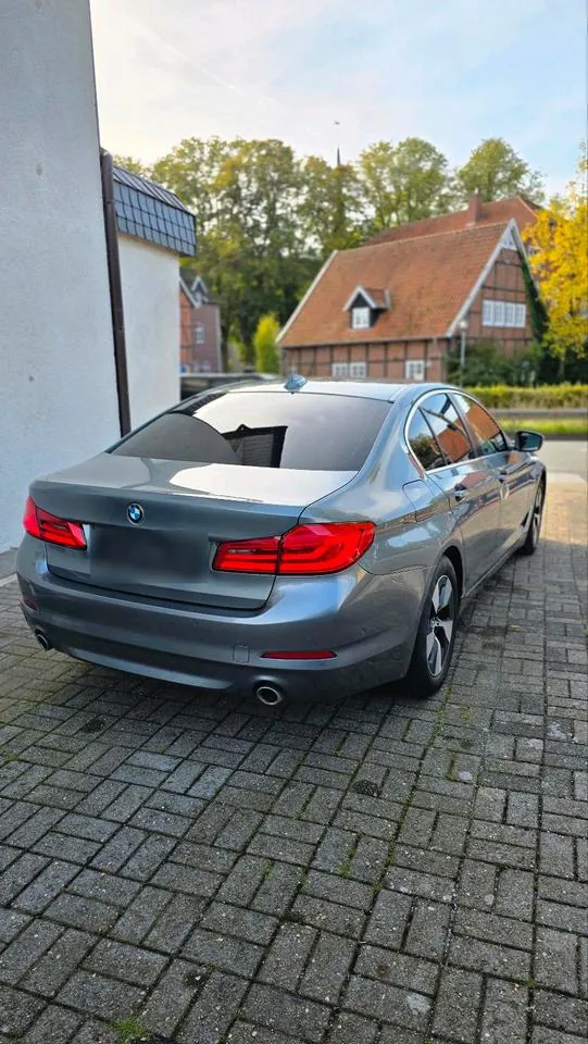 BMW G30