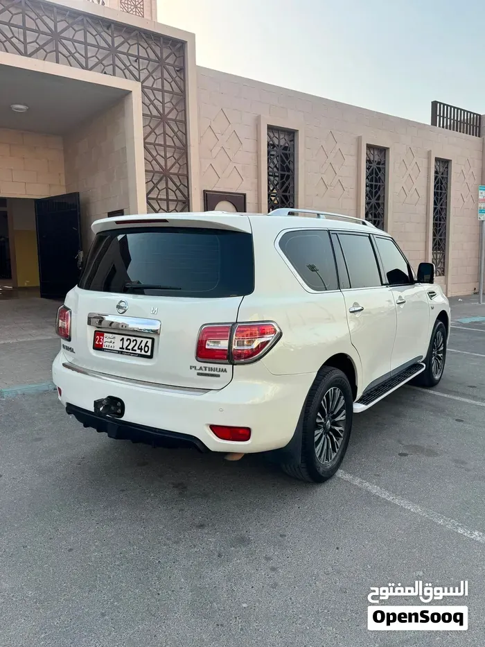 Nissan Patrol 2011 photo 5