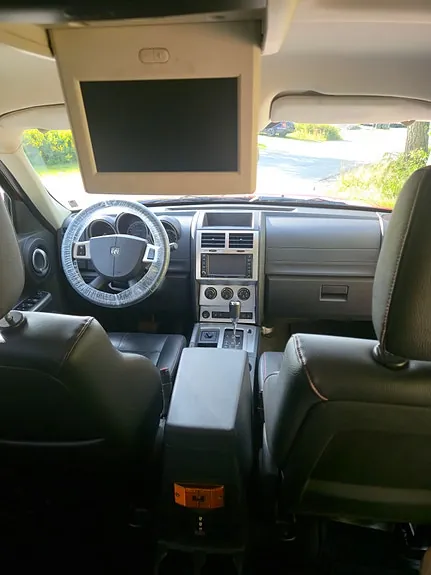 Dodge Nitro 2008 photo 3