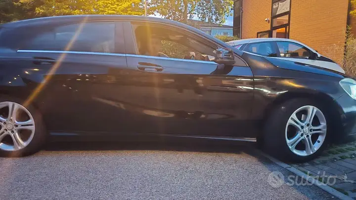 Mercedes-Benz A