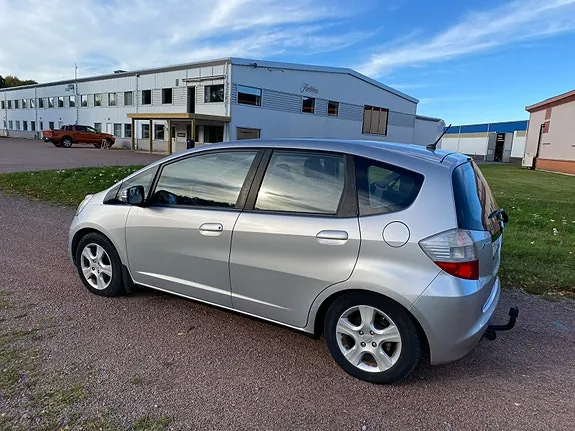 Honda Jazz 2011 photo 4
