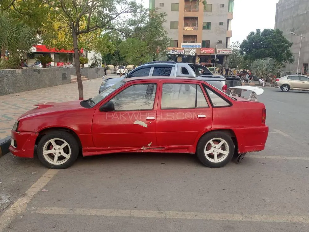 Daewoo Racer