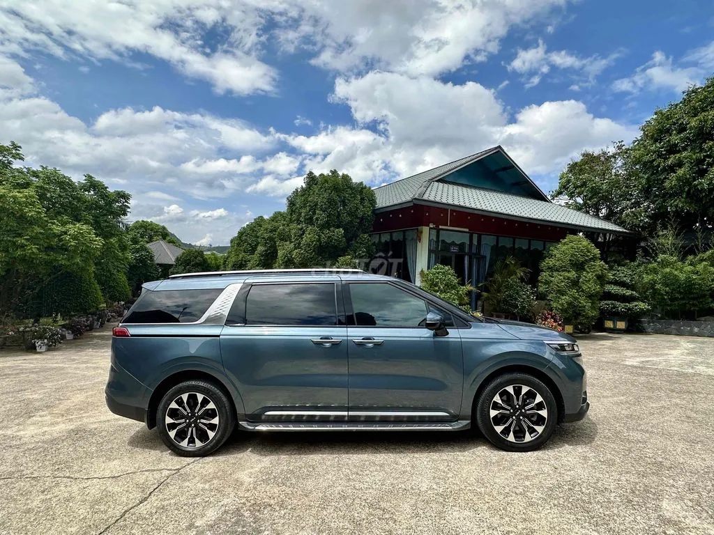 Kia Carnival 2022 photo 2