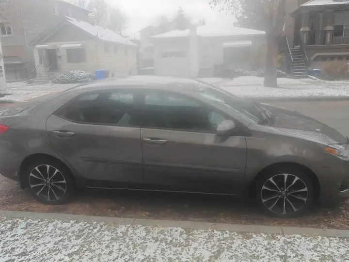 Toyota Corolla 2017 photo 2