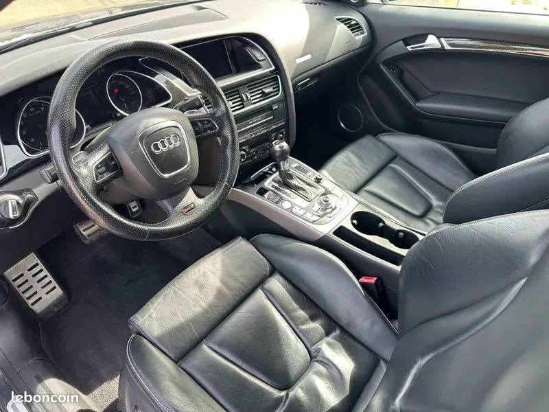 Audi Rs5 2010 photo 3