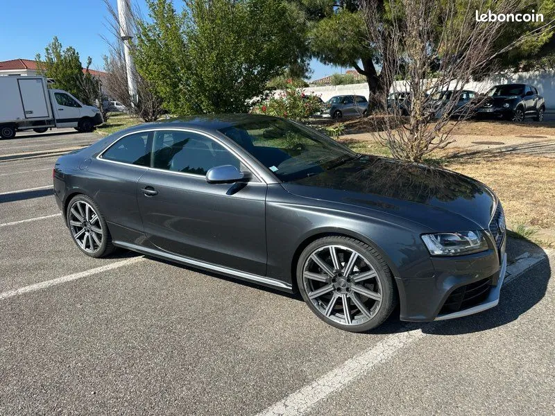 Audi Rs5 2010 photo 2