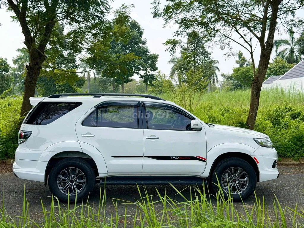 Toyota Fortuner 2016 photo 5