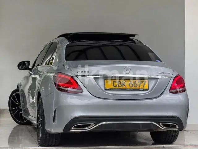 Mercedes-Benz C200 2020 photo 3