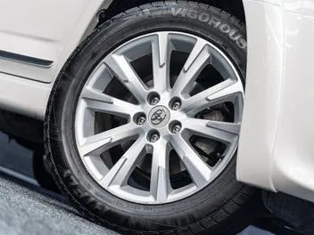 Toyota Vanguard 2011 photo 3