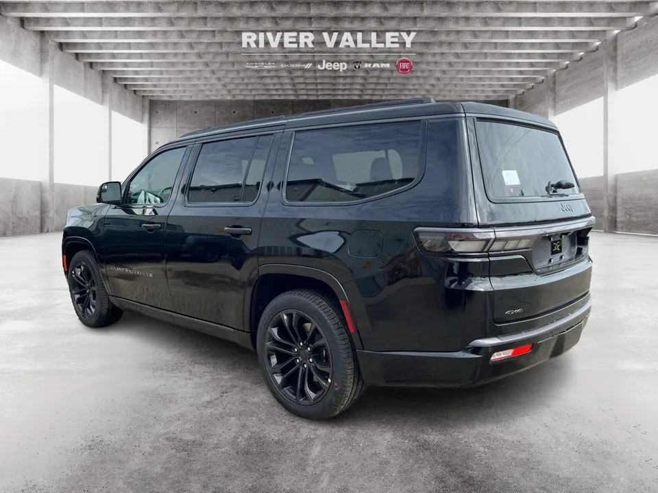 Jeep Grand Wagoneer 2026 photo 5