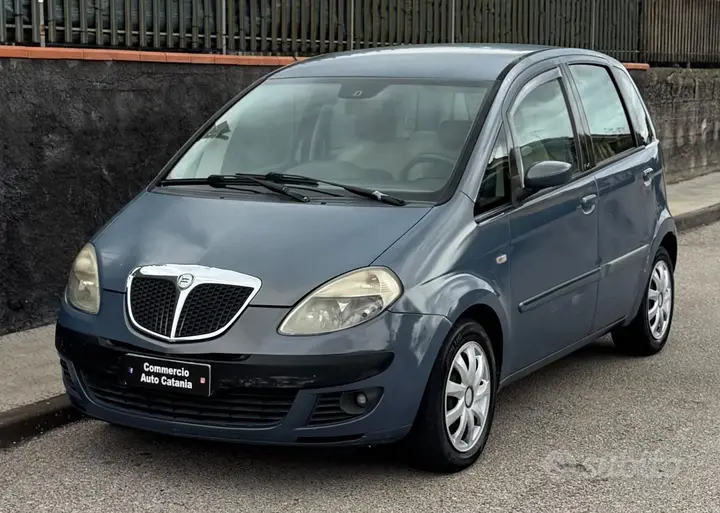 Lancia Musa 2006 photo 3