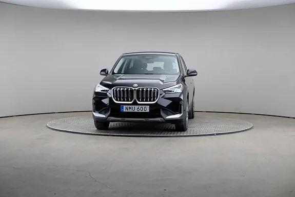 BMW Ix1 2023 photo 3