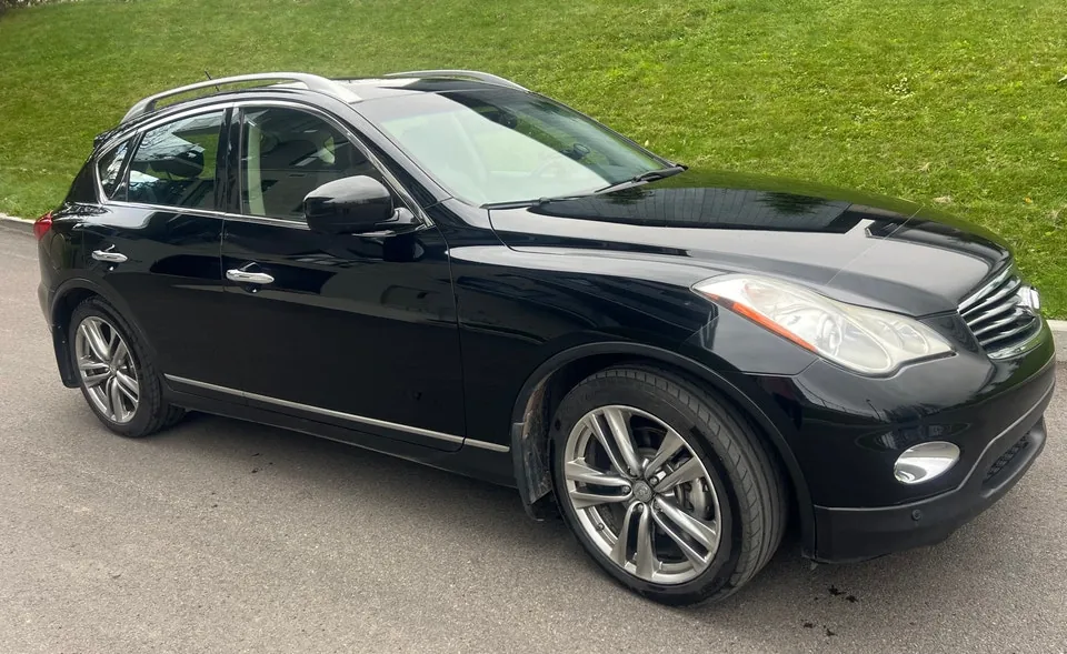 Infiniti Ex37