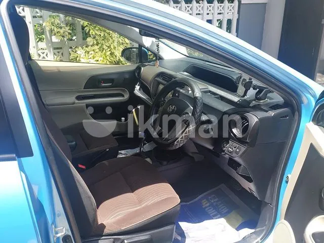 Toyota Aqua 2014 photo 4