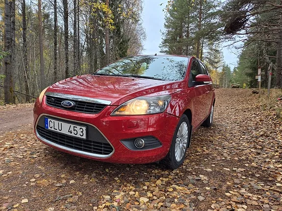Ford Focus 2009 photo 2