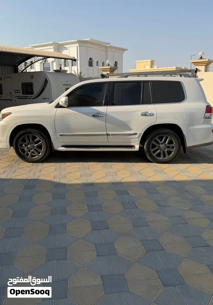 Lexus Lx