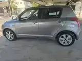 Suzuki Swift 2009 photo 3