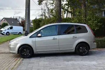 Ford C-Max 2009 photo 2