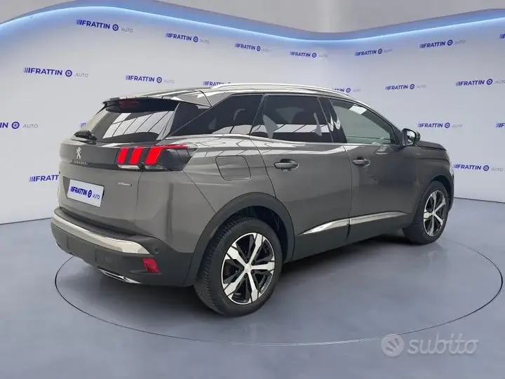Peugeot 3008 2019 photo 3