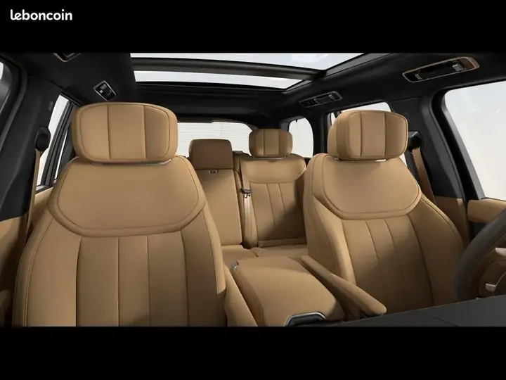 Land Rover Range Rover 2024 photo 3