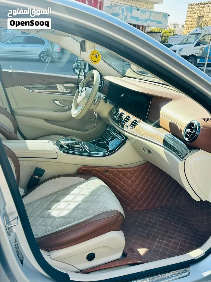 Mercedes-Benz E-Class 2017 photo 4