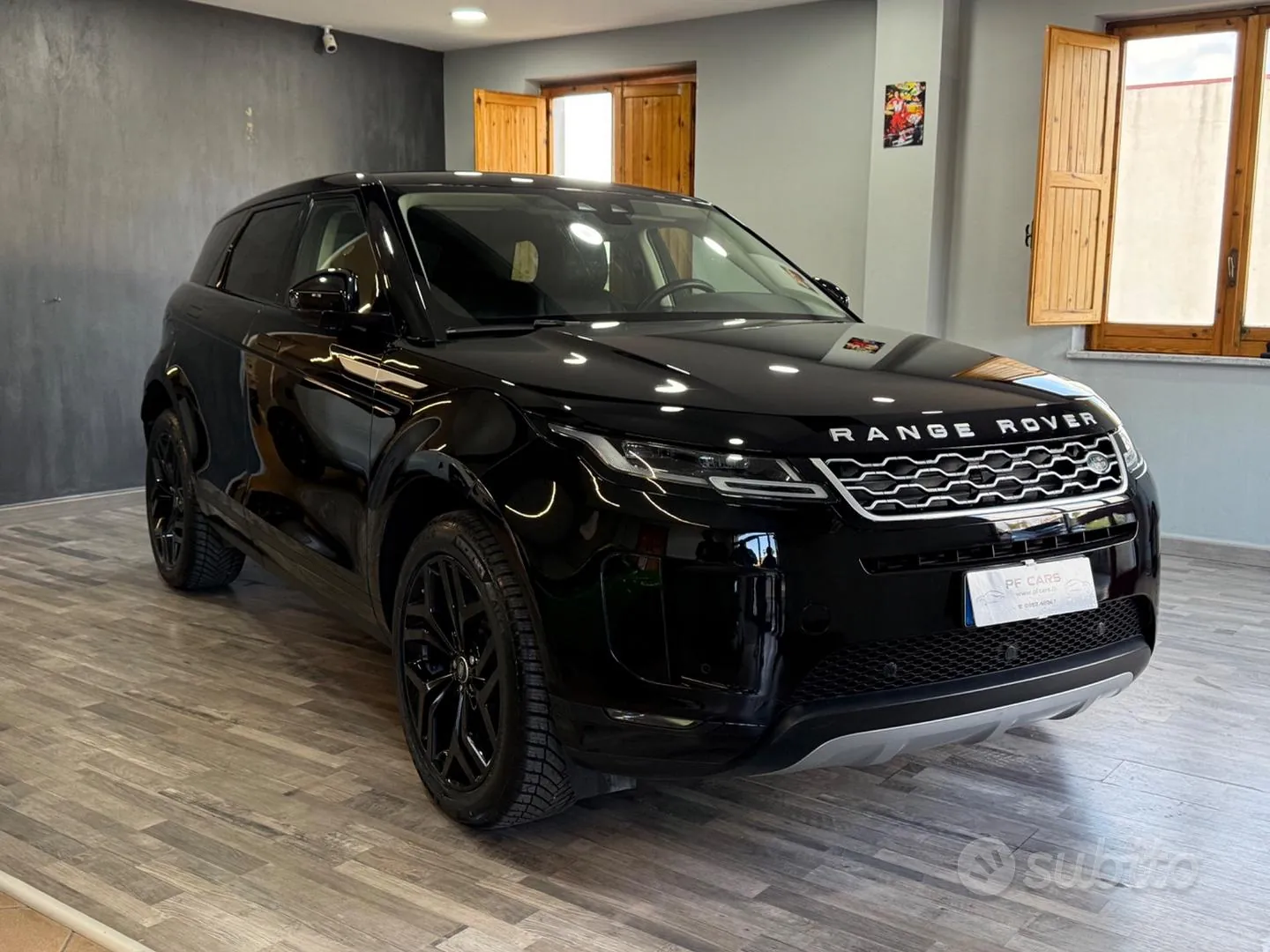 Land Rover Range Rover Evoque 2019 photo 3