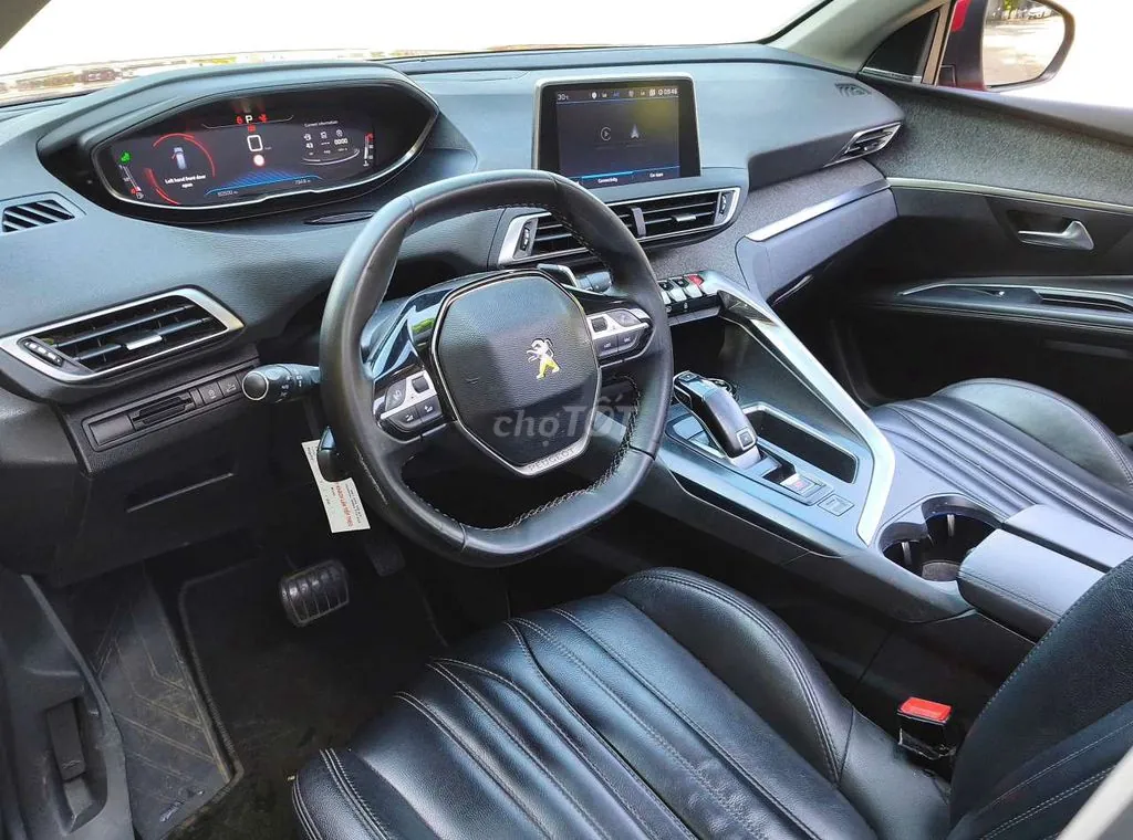 Peugeot 5008 2021 photo 4