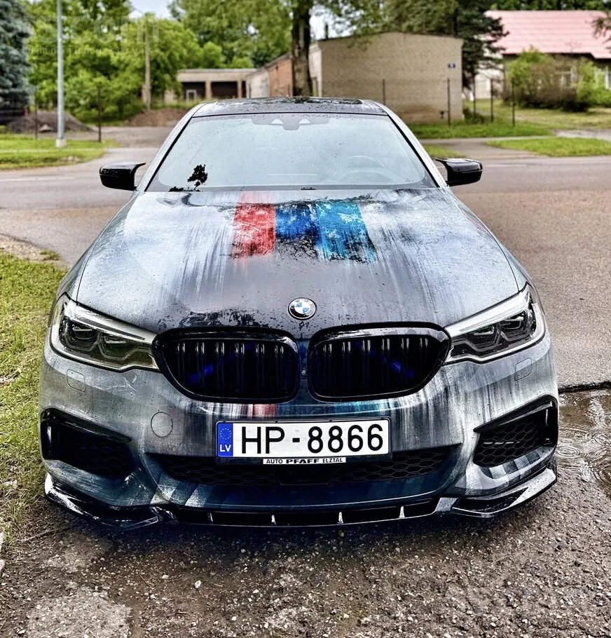 BMW M550I 2018 photo 4