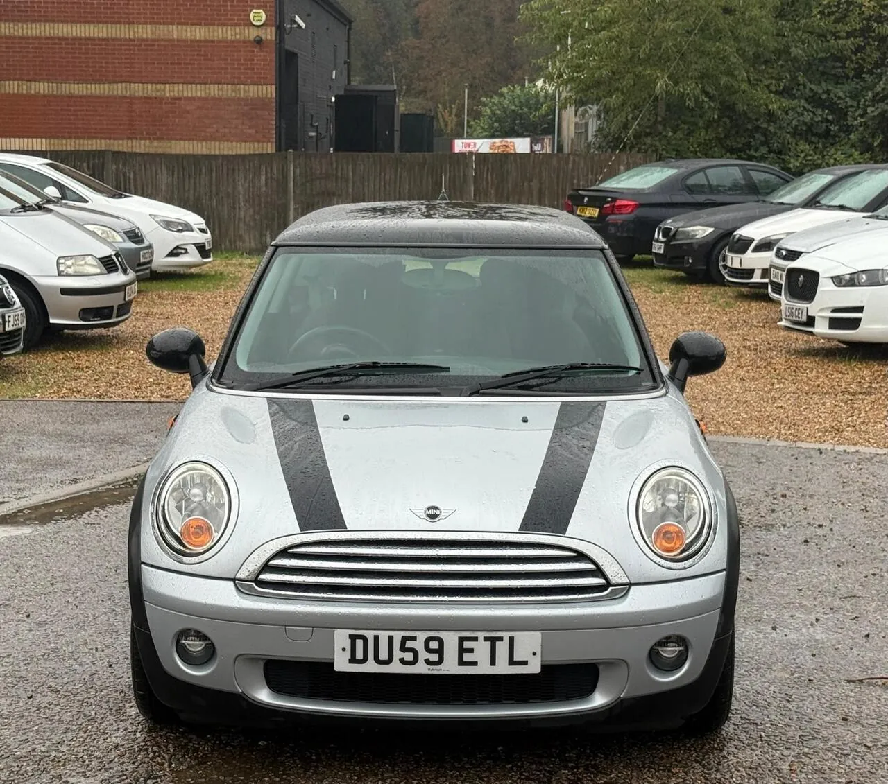 Mini Hatch 2009 photo 2