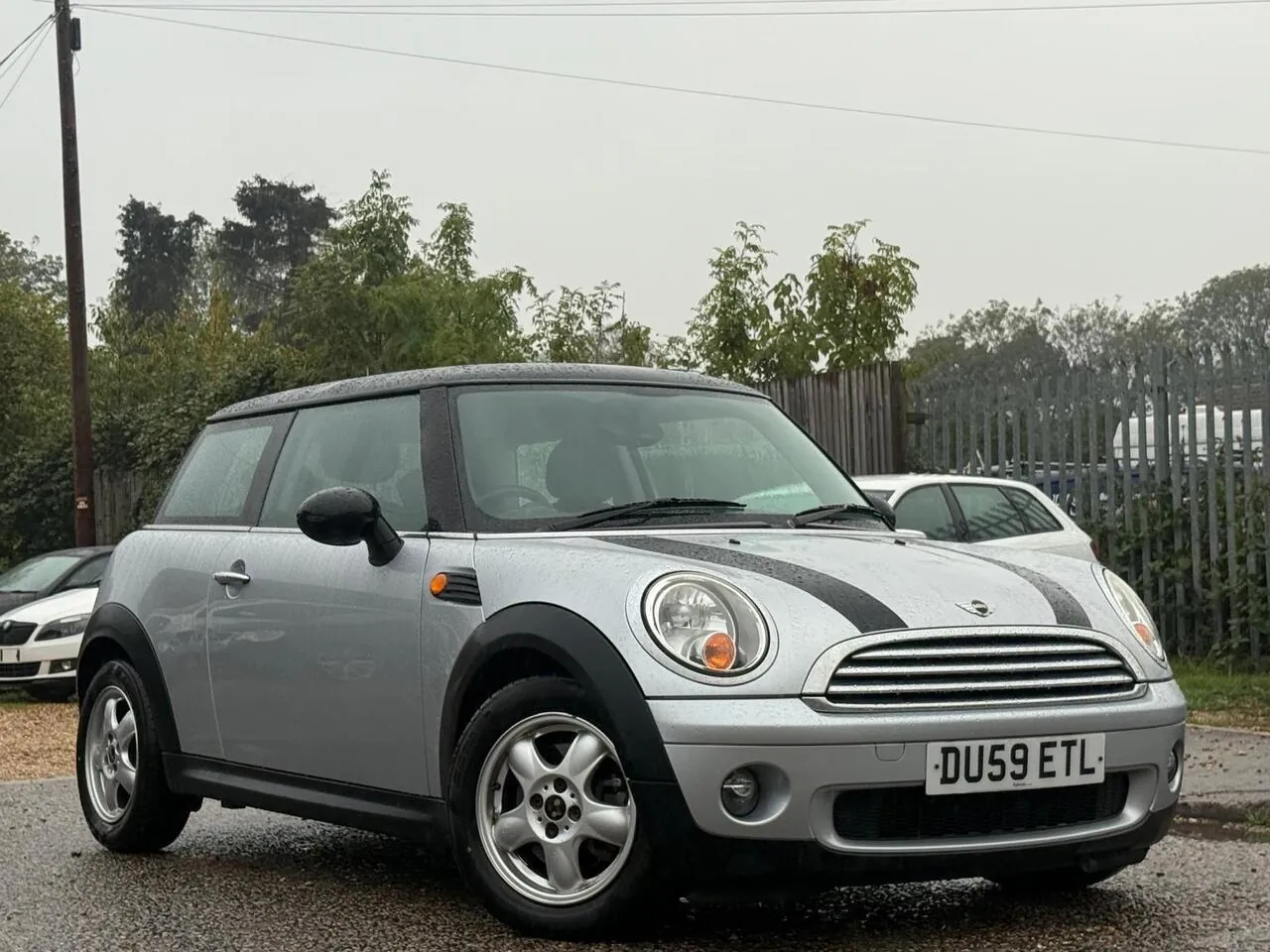 Mini Hatch 2009 photo 5
