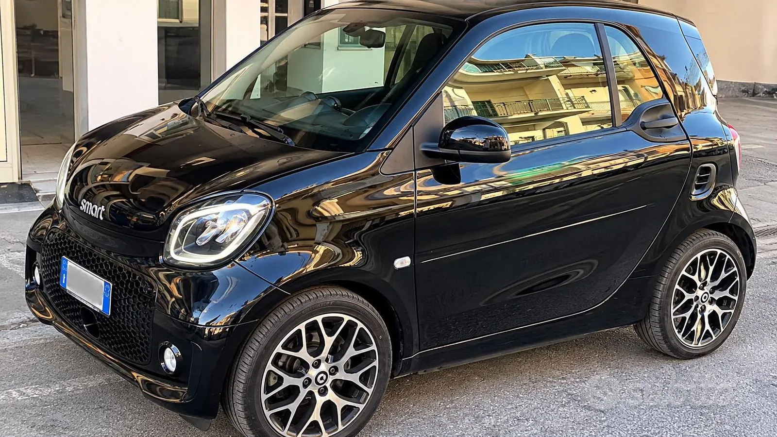 Smart Fortwo 2018 photo 2