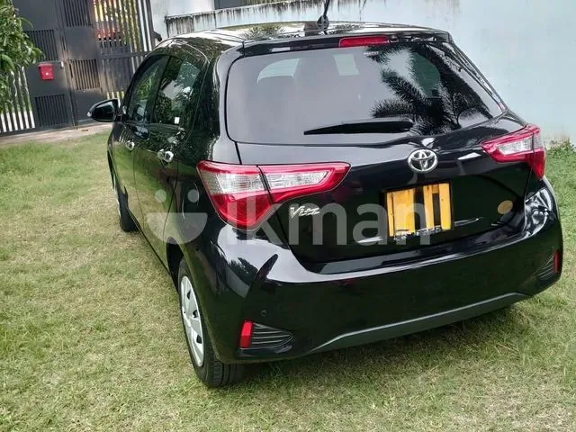 Toyota Vitz 2019 photo 4