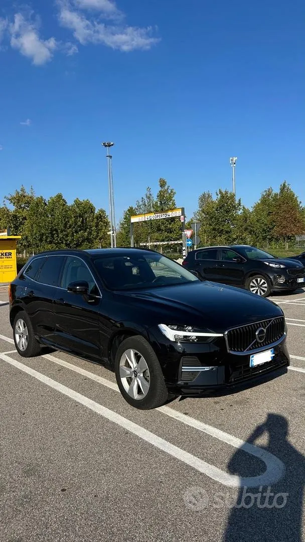 Volvo Xc60 2022 photo 3