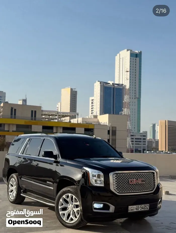 GMC Yukon 2015 photo 2